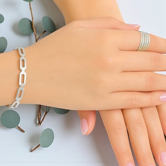 🆕️ Minimalist Link Chain Bangle 18K Gold Plated Stainless Steel Modern Chic - Picture 10 of 14